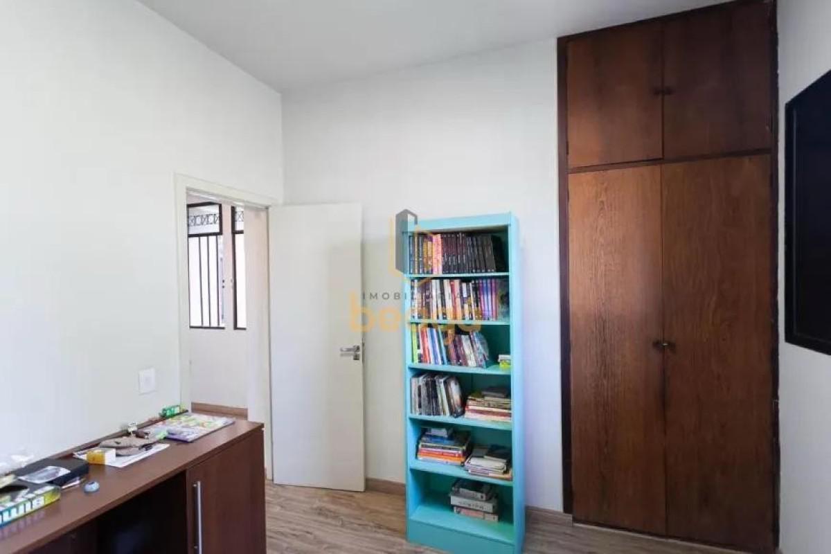 Casa, Padre Eustáquio, 5 Quartos, 2 Vagas, 2 Suítes
