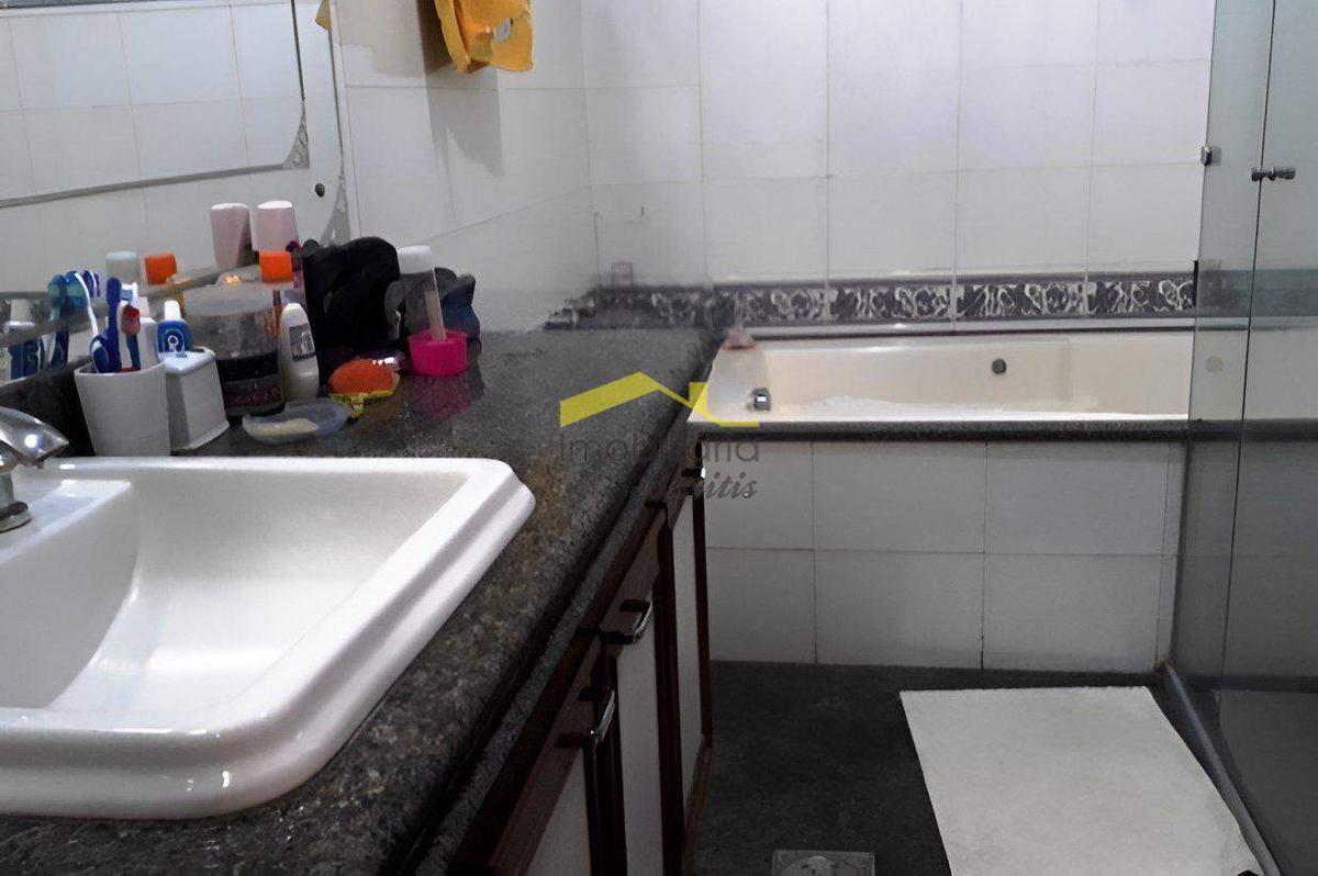 Casa, Havaí, 4 Quartos, 4 Vagas, 2 Suítes