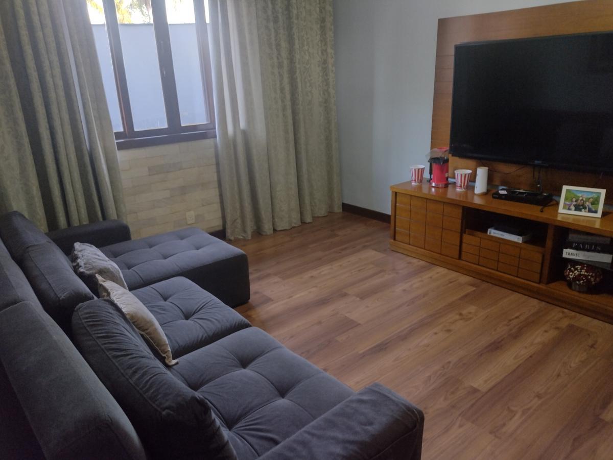 Casa, Garças, 6 Quartos, 8 Vagas, 1 Suíte