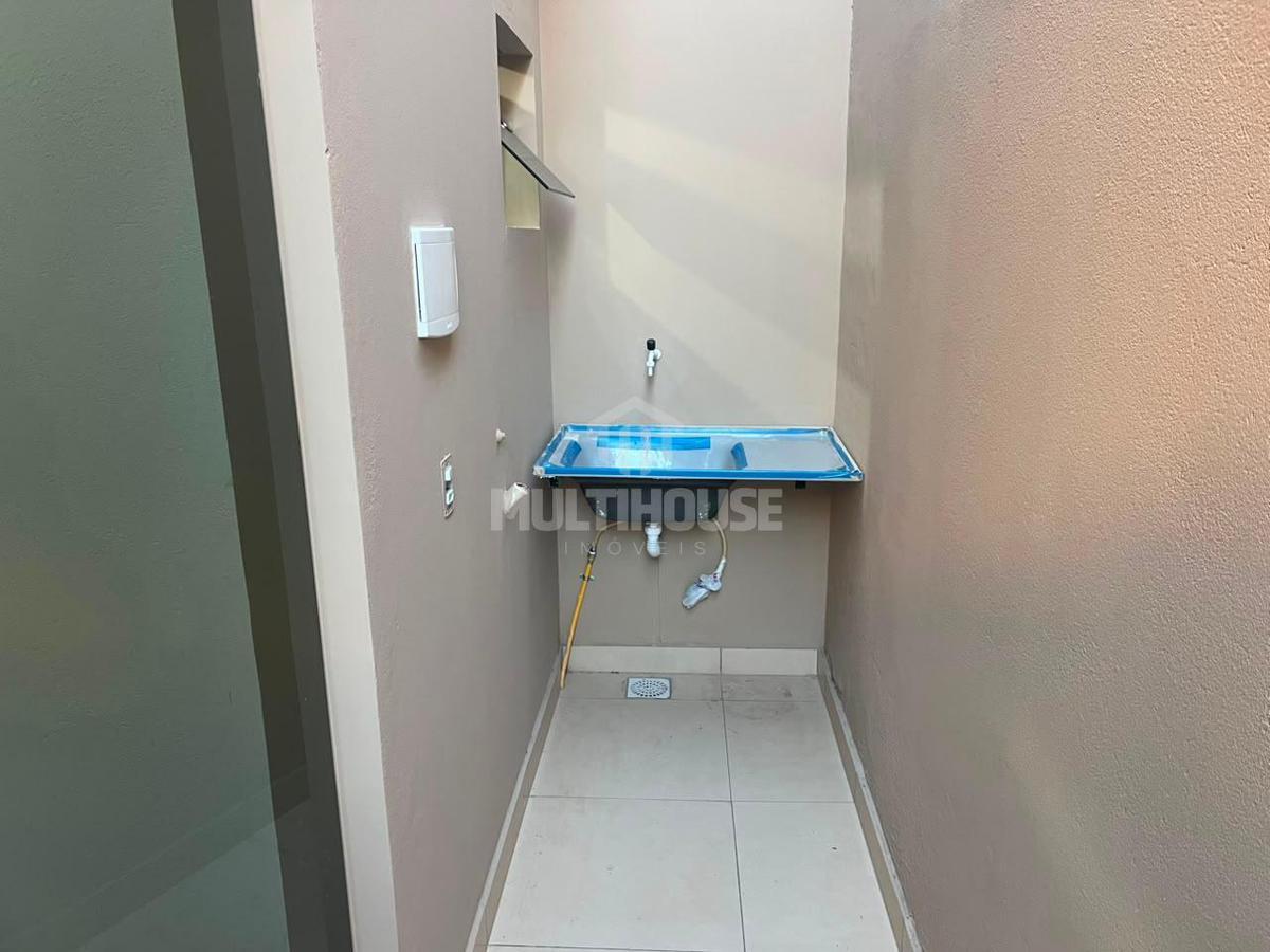 Casa, Novo Itabirito, 1 Quarto, 0 Vaga