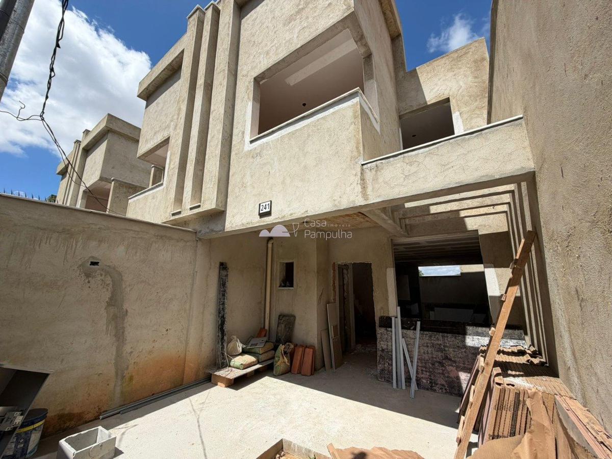 Casa, Itapoã, 3 Quartos, 2 Vagas, 1 Suíte