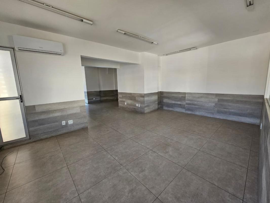 Sala, Estoril, 0 Quarto, 0 Vaga