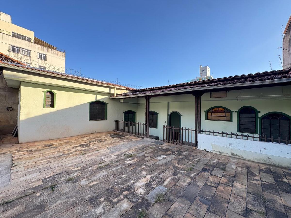 Casa, Santa Inês, 2 Quartos, 8 Vagas