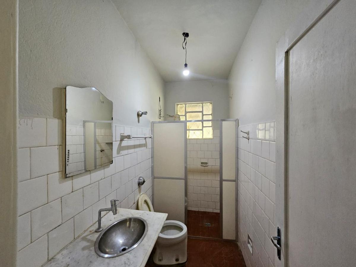 Casa, Renascença, 2 Quartos, 2 Vagas