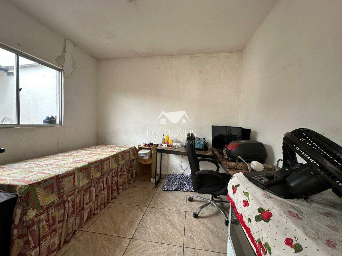 Casa, Conjunto Ademar Maldonado, 4 Quartos, 3 Vagas, 1 Suíte