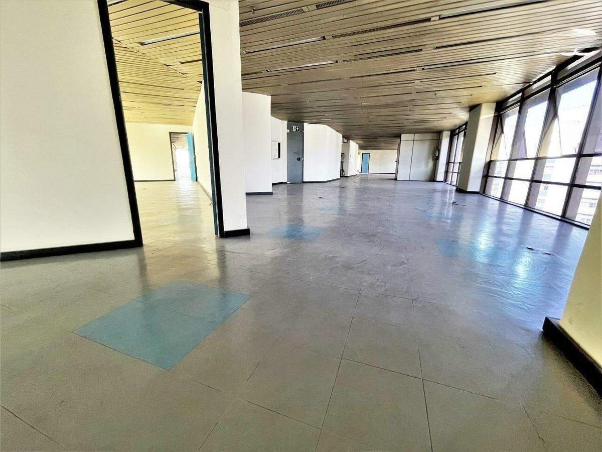 Sala, Centro, 0 Quarto, 10 Vagas