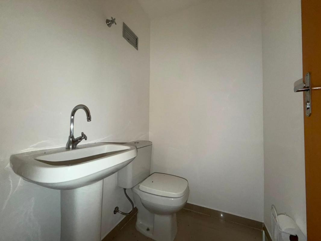 Sala, Barro Preto, 0 Quarto, 2 Vagas