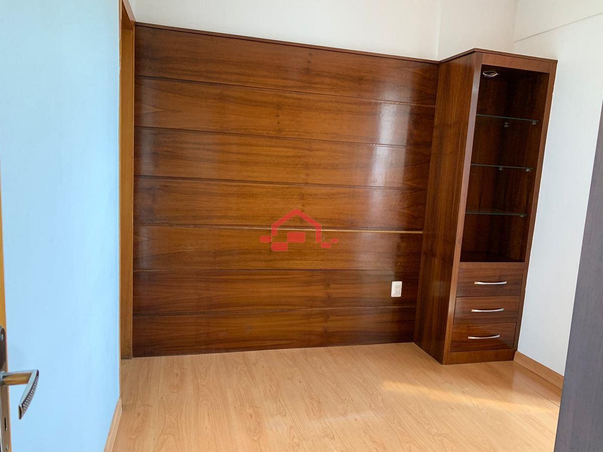 Apartamento, Castelo, 3 Quartos, 2 Vagas, 1 Suíte