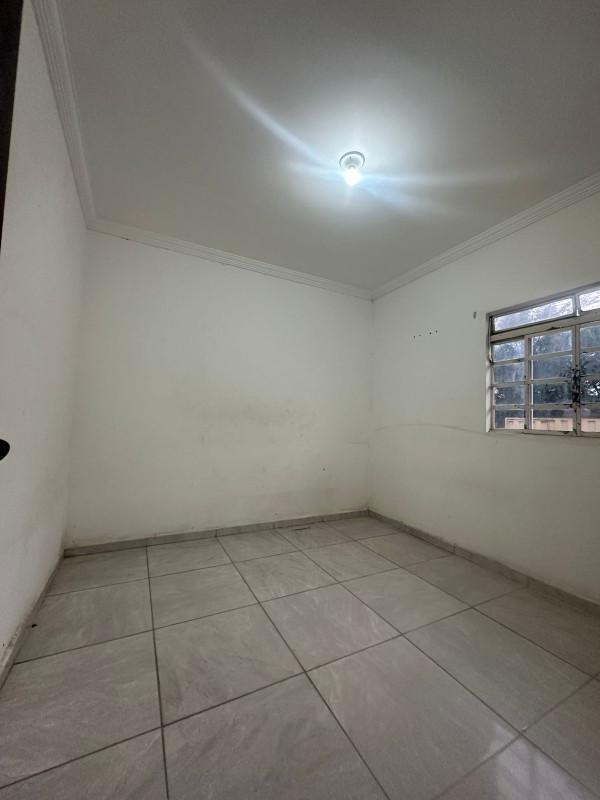 Casa, Vila Verde, 2 Quartos, 3 Vagas