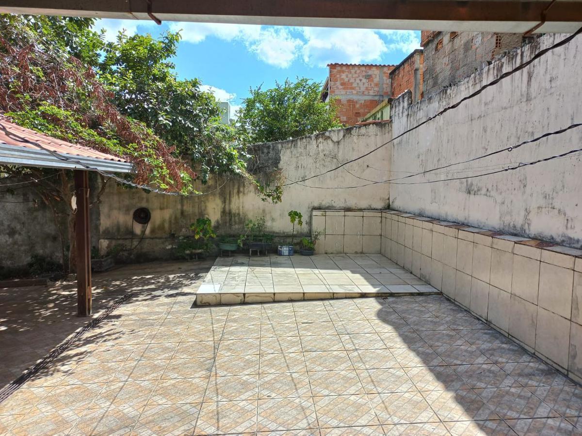 Casa, Floramar, 3 Quartos, 4 Vagas, 1 Suíte