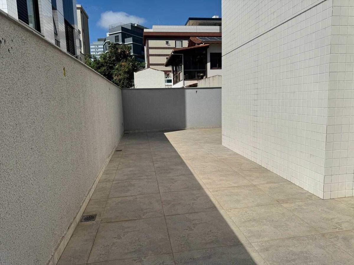 Apartamento, Vila Paris, 2 Quartos, 3 Vagas, 2 Suítes