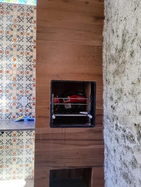 Casa, Tropical, 3 Quartos, 5 Vagas, 1 Suíte