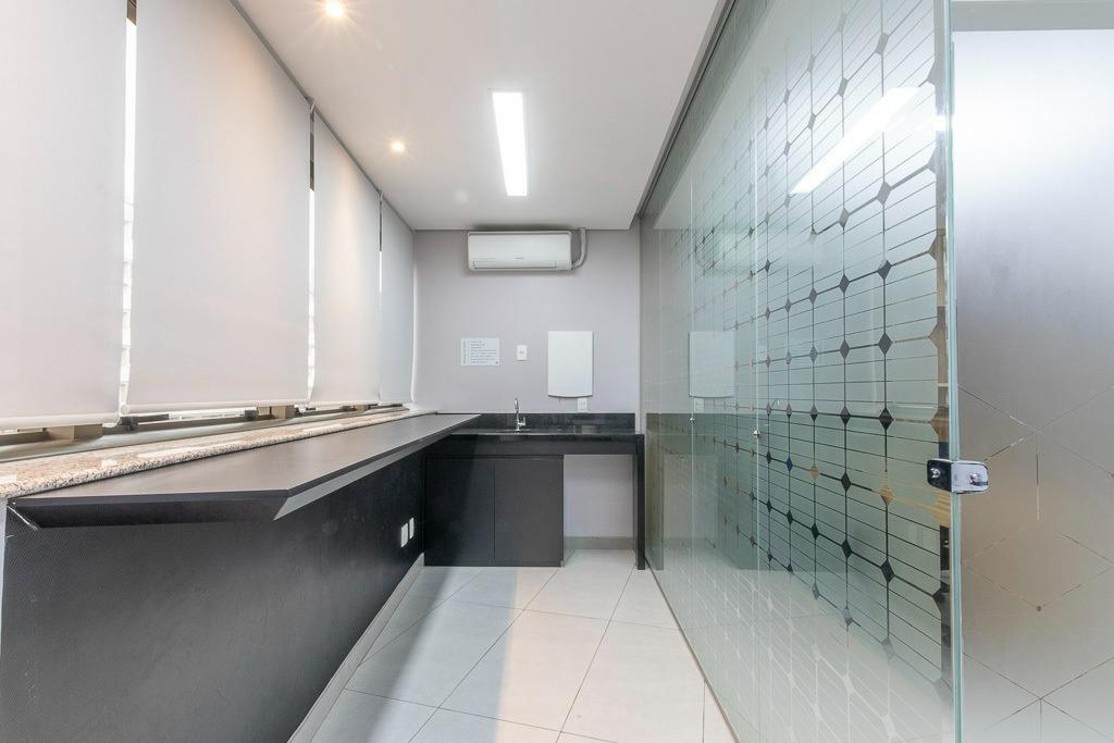 Sala, Vila da Serra, 0 Quarto, 7 Vagas