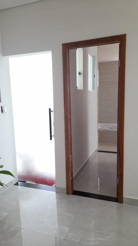 Casa, Masterville, 4 Quartos, 4 Vagas, 1 Suíte