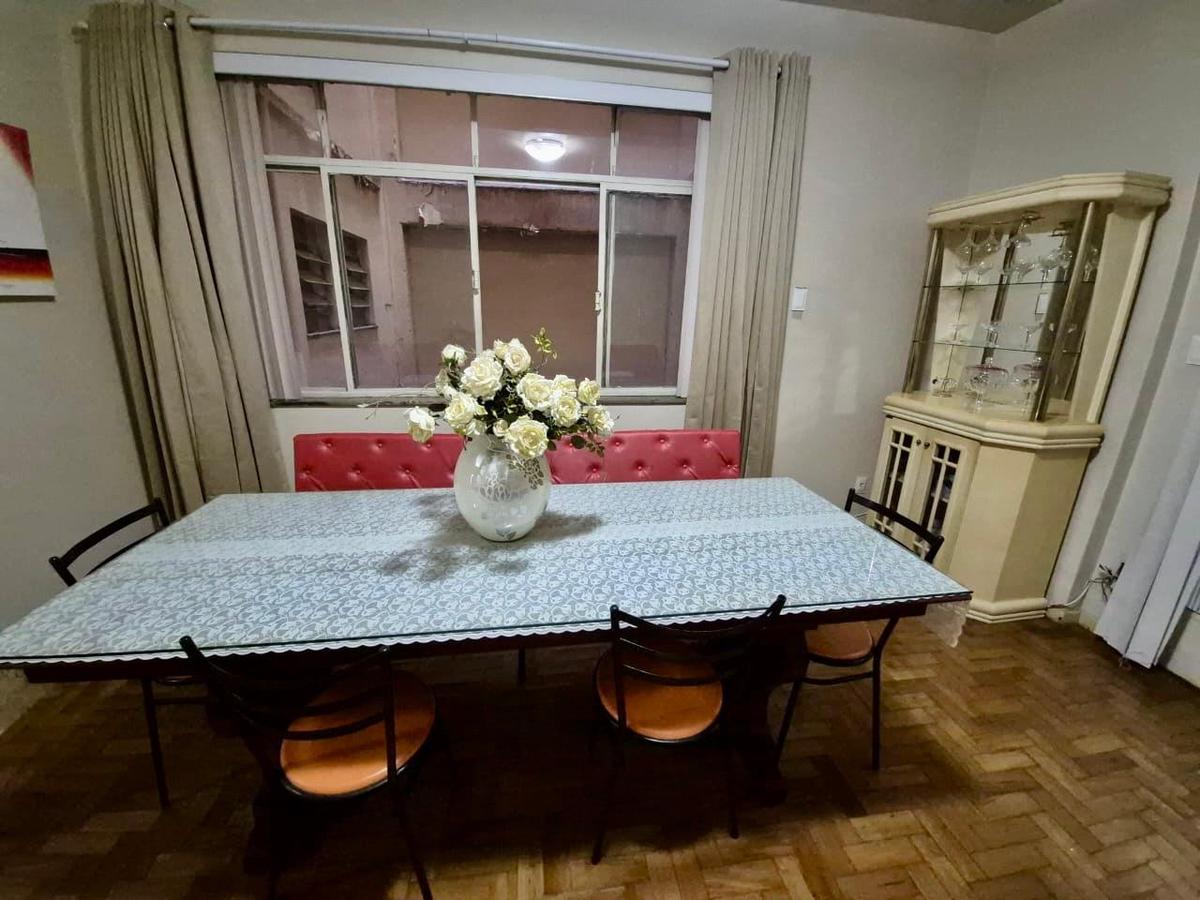 Apartamento, Centro, 4 Quartos, 0 Vaga, 1 Suíte