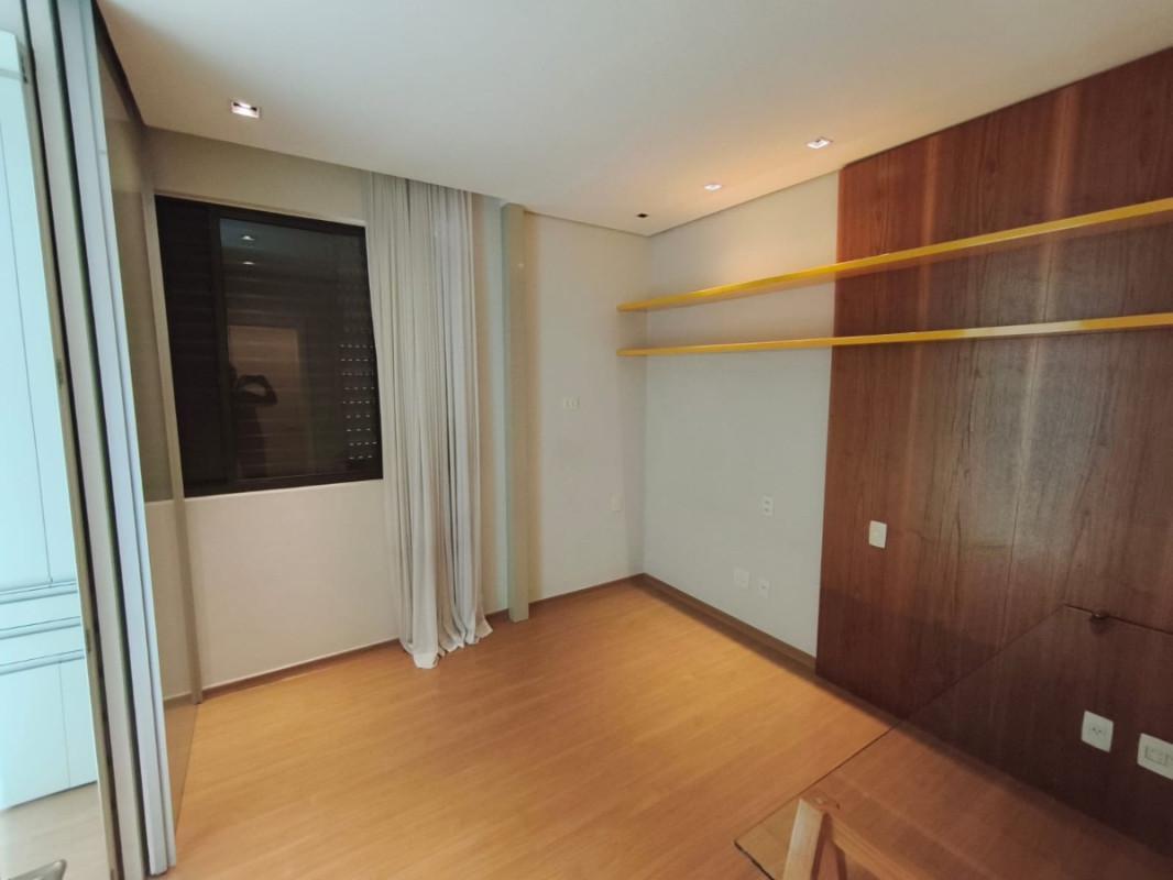 Apartamento, Coração Eucarístico, 4 Quartos, 3 Vagas, 3 Suítes