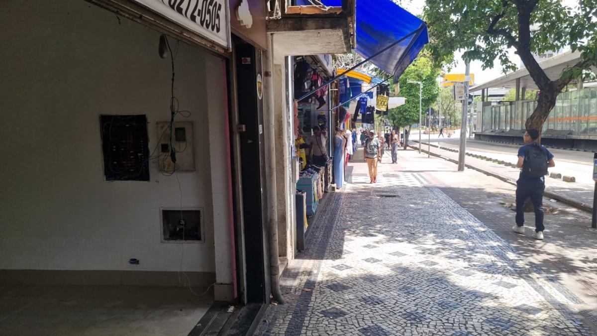 Andar, Centro, 0 Quarto, 0 Vaga
