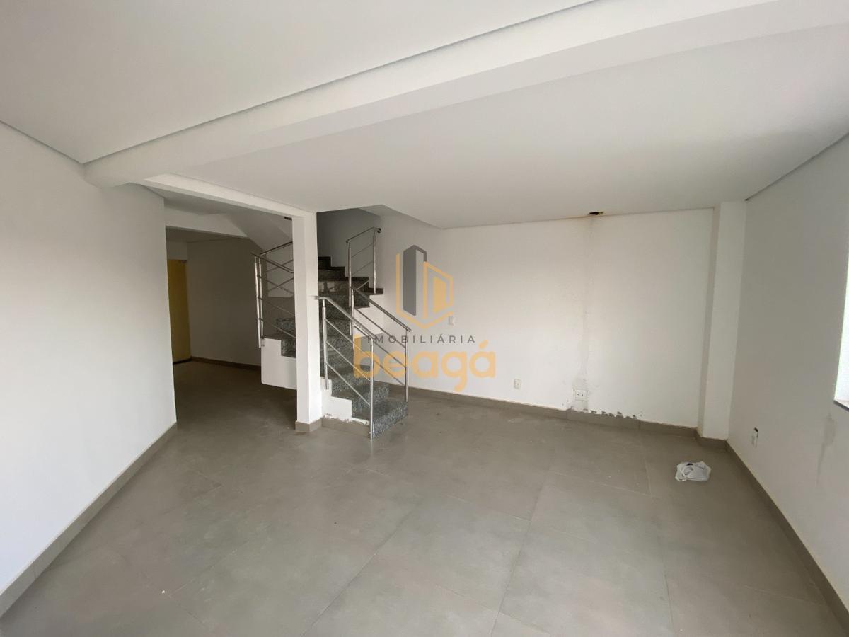 Casa, Parque Xangri-lá, 3 Quartos, 2 Vagas, 1 Suíte