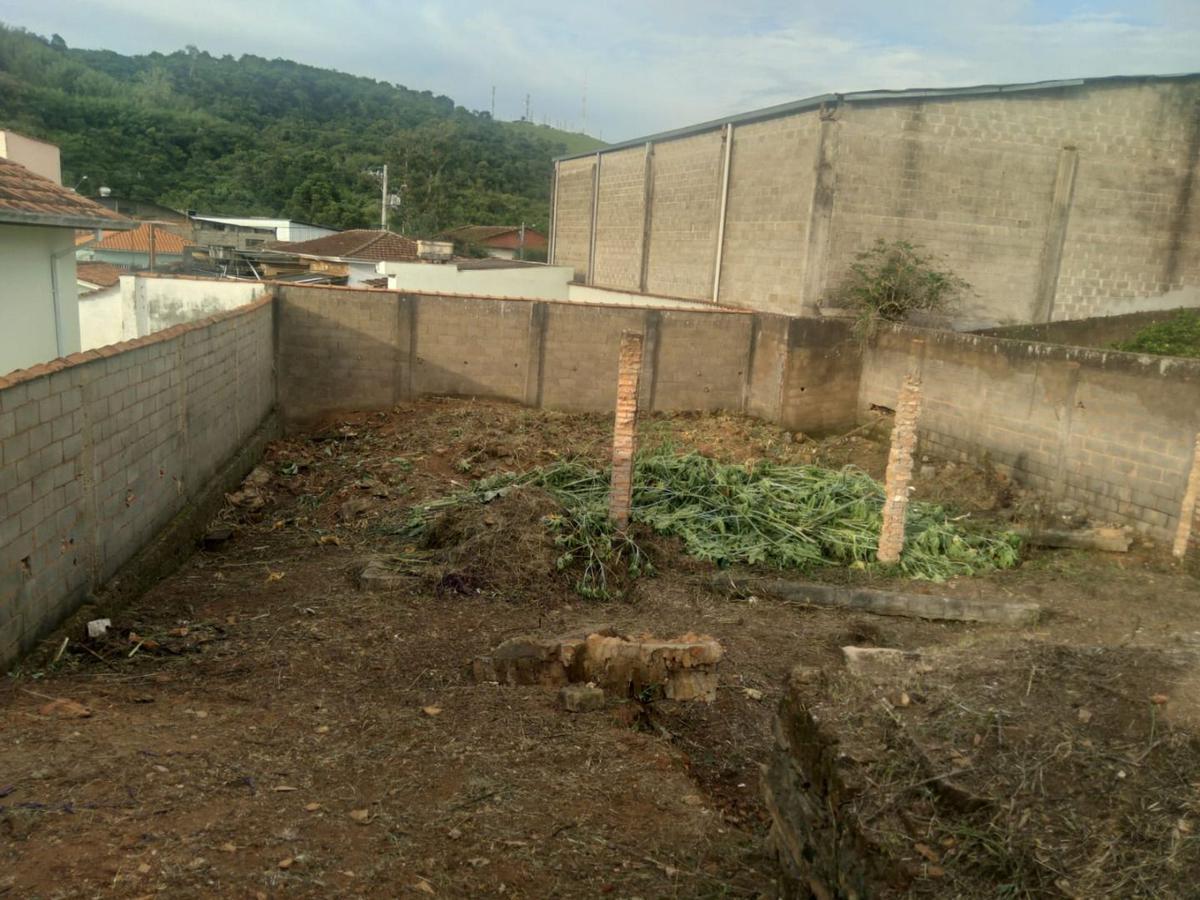 Lote, Centro, 0 Quarto, 0 Vaga