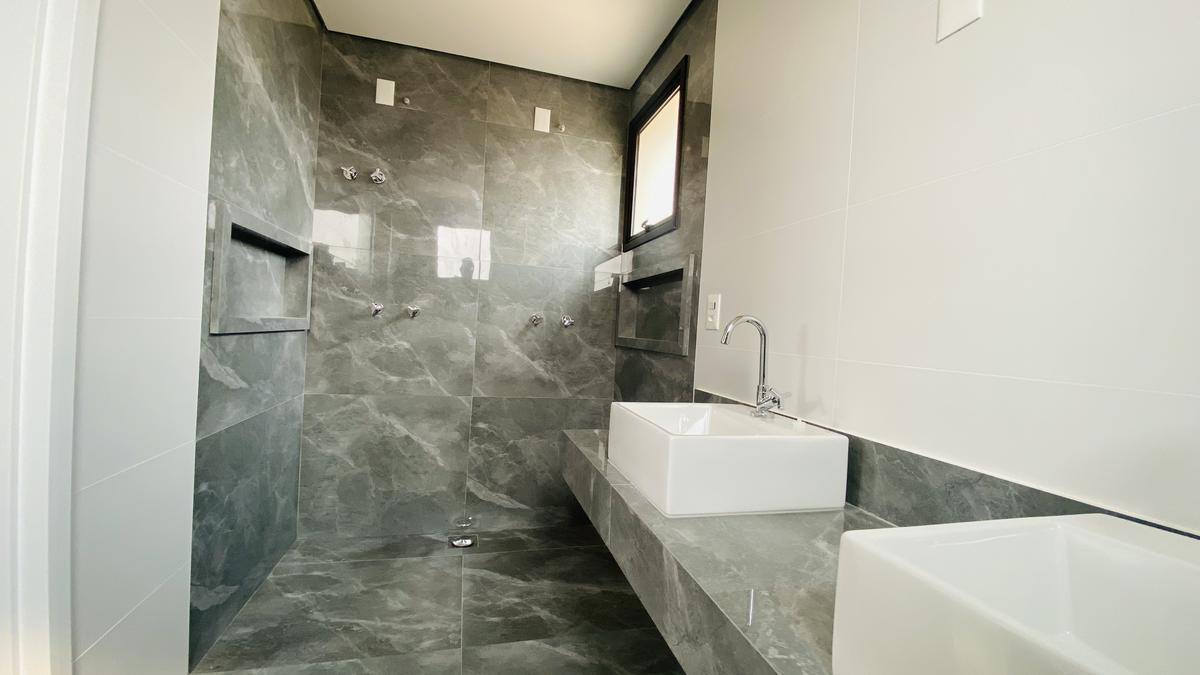 Apartamento, Castelo, 4 Quartos, 4 Vagas, 4 Suítes