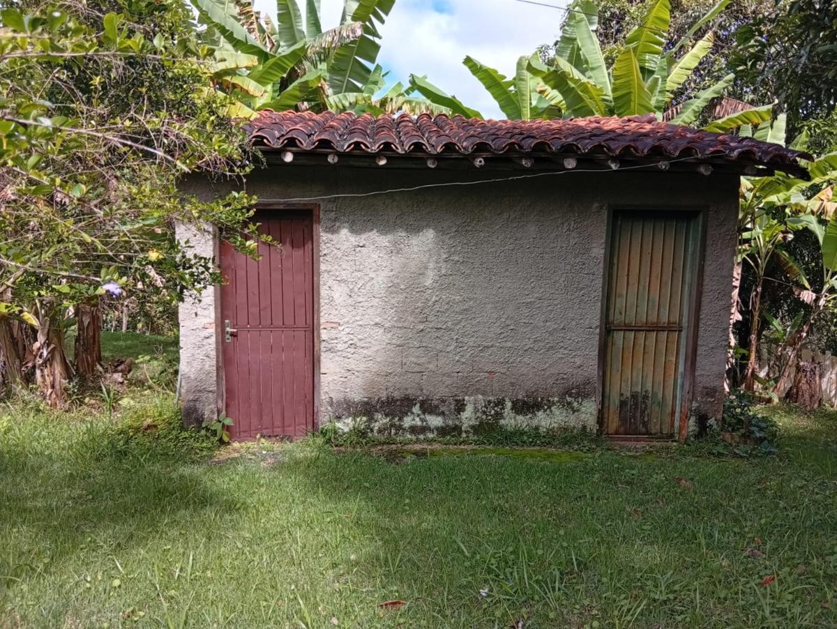 Fazenda, Centro, 3 Quartos, 10 Vagas, 1 Suíte