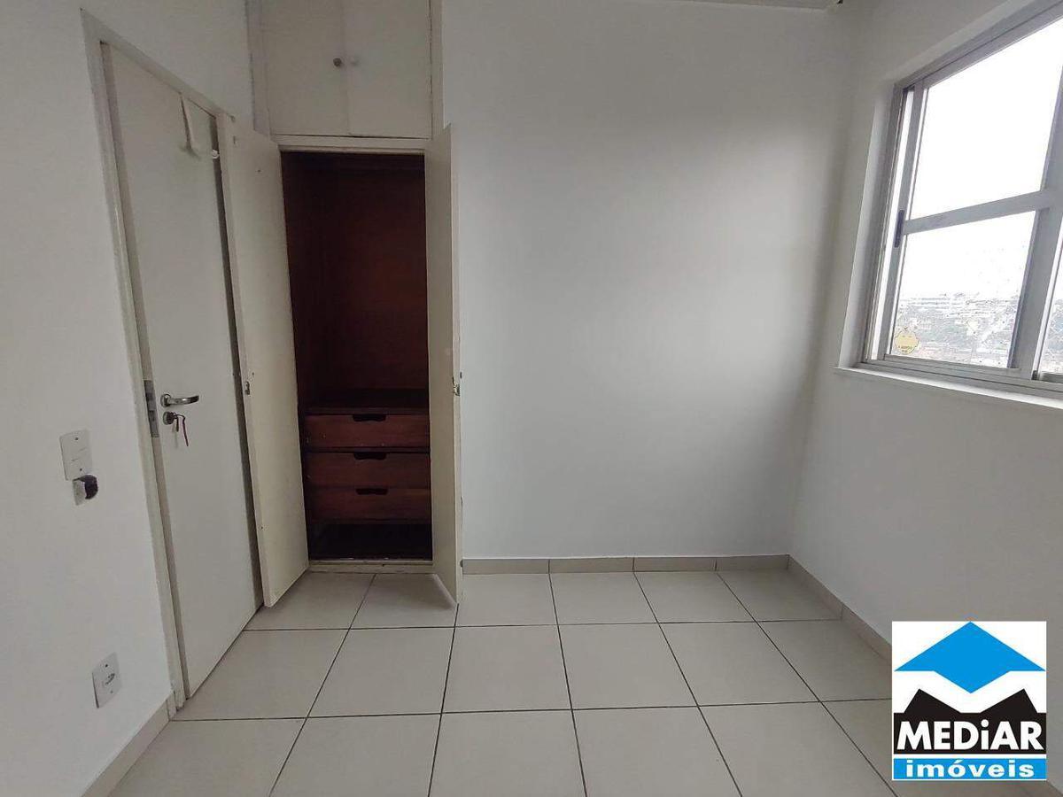 Apartamento, Carlos Prates, 3 Quartos, 0 Vaga