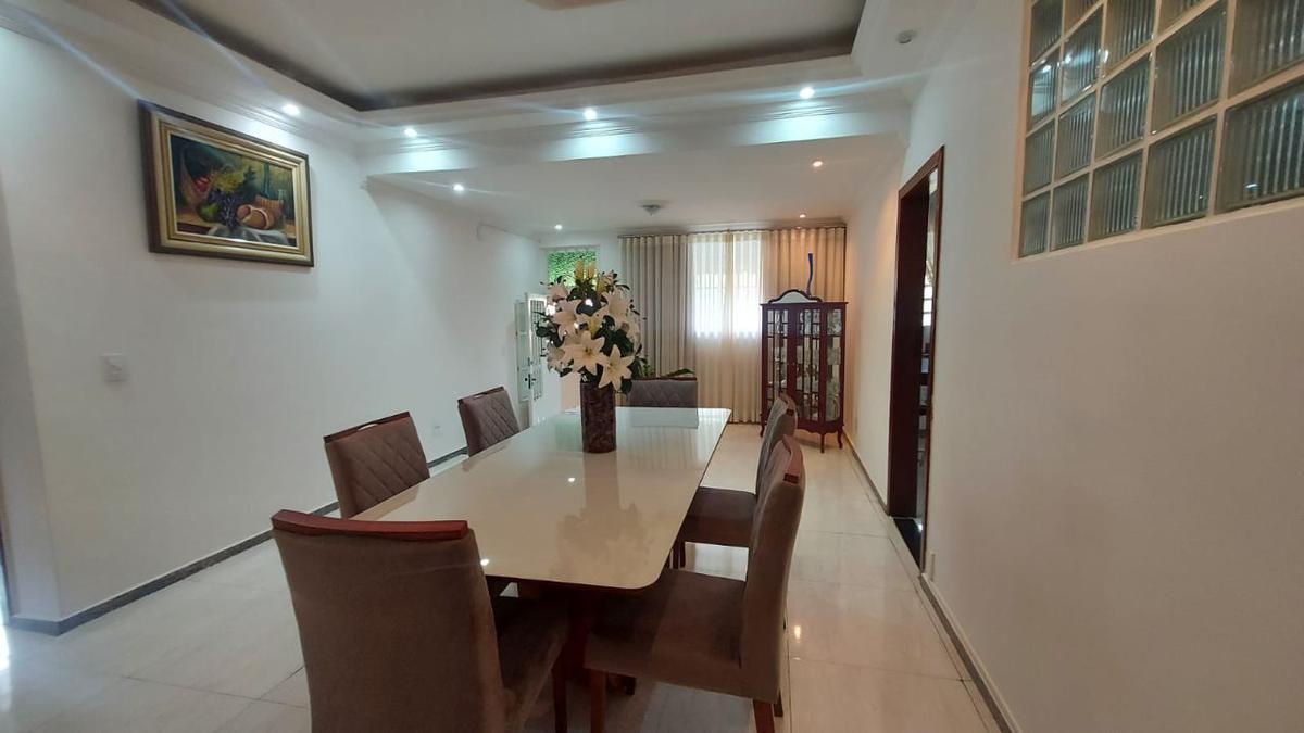 Casa, Dona Clara, 4 Quartos, 6 Vagas, 2 Suítes