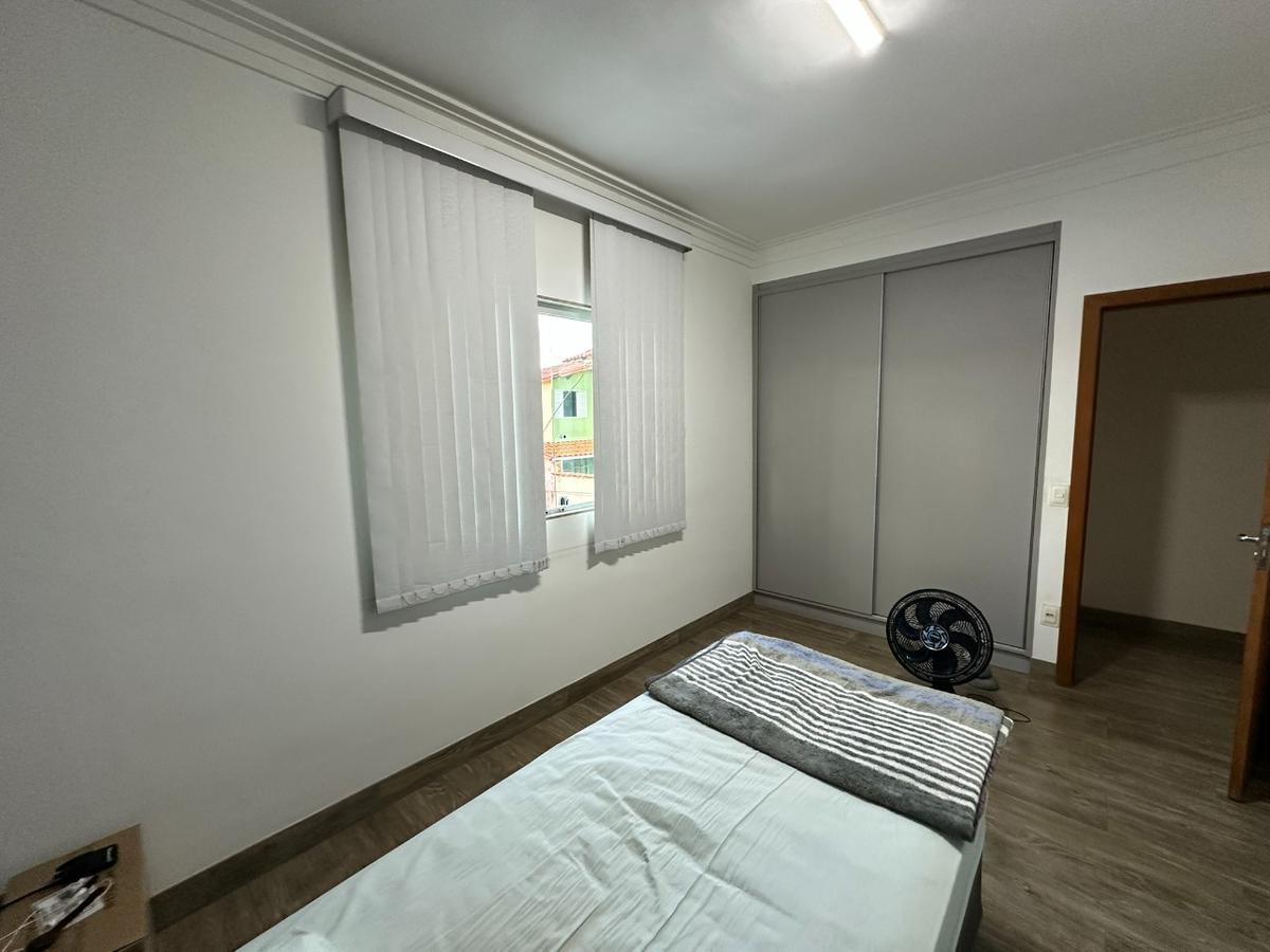 Casa, Céu Azul, 3 Quartos, 5 Vagas, 1 Suíte