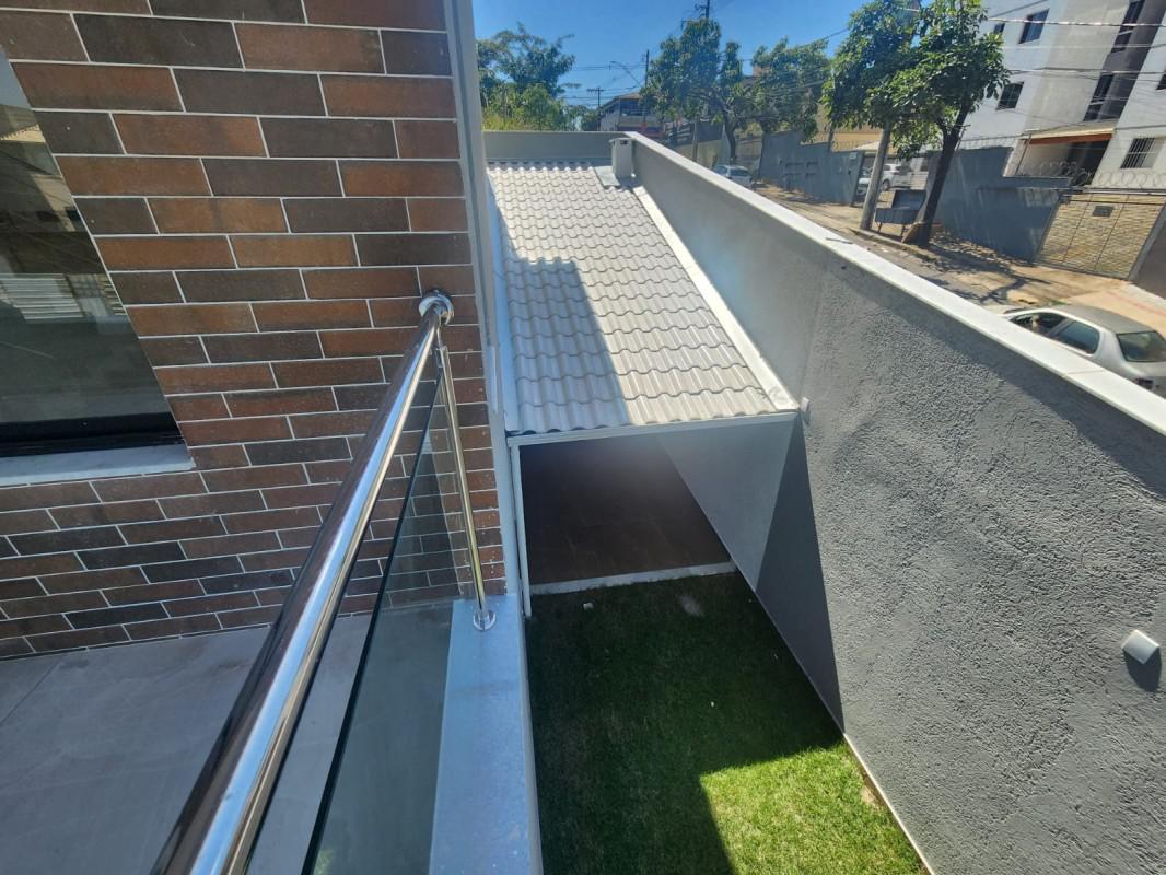 Casa, Cabral, 3 Quartos, 4 Vagas, 1 Suíte