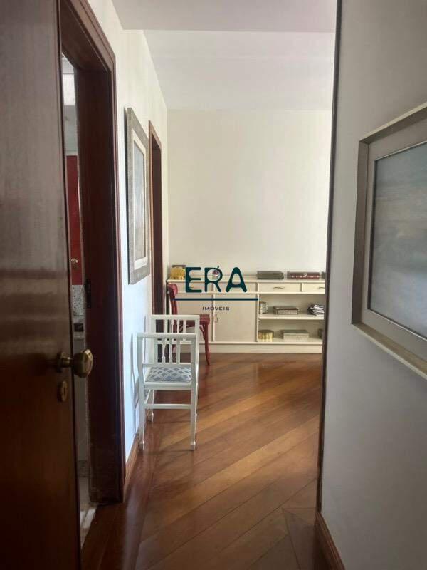 Apartamento, Funcionários, 4 Quartos, 4 Vagas, 3 Suítes