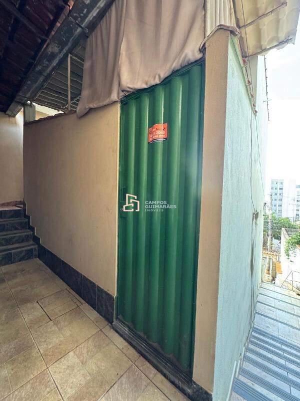 Casa, Milionários, 1 Quarto, 1 Vaga, 1 Suíte