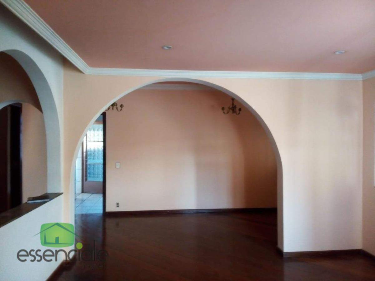 Casa, Água Branca, 4 Quartos, 3 Vagas, 1 Suíte