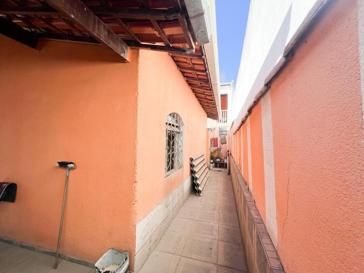Casa, San Marino, 3 Quartos, 3 Vagas