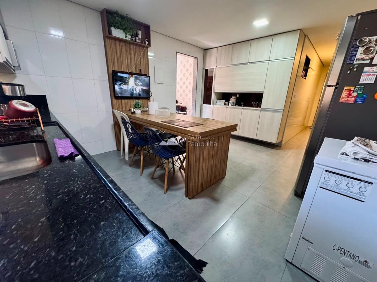 Casa, Rio Branco, 2 Quartos, 4 Vagas