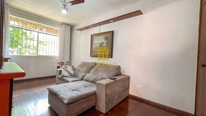 Casa, Serra, 4 Quartos, 2 Vagas, 2 Suítes