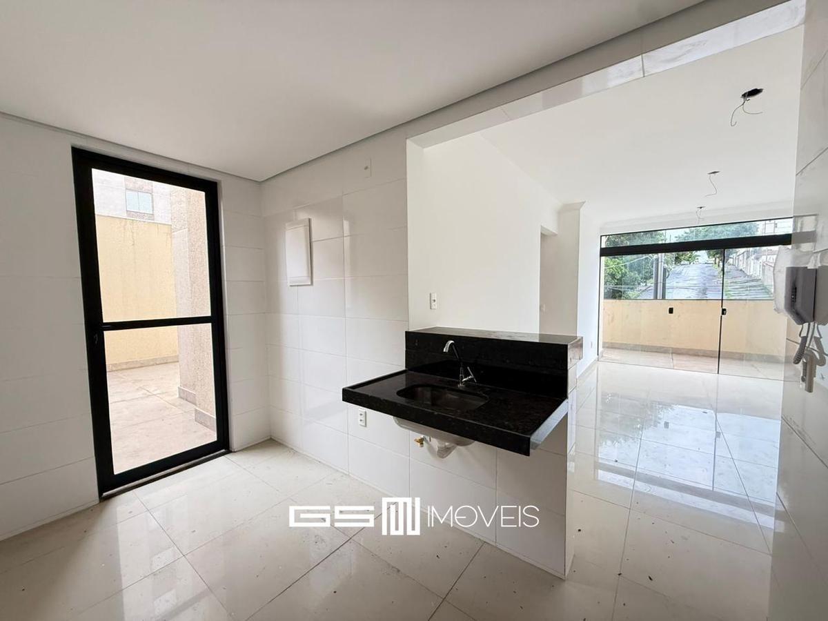 Apartamento, Serrano, 2 Quartos, 2 Vagas