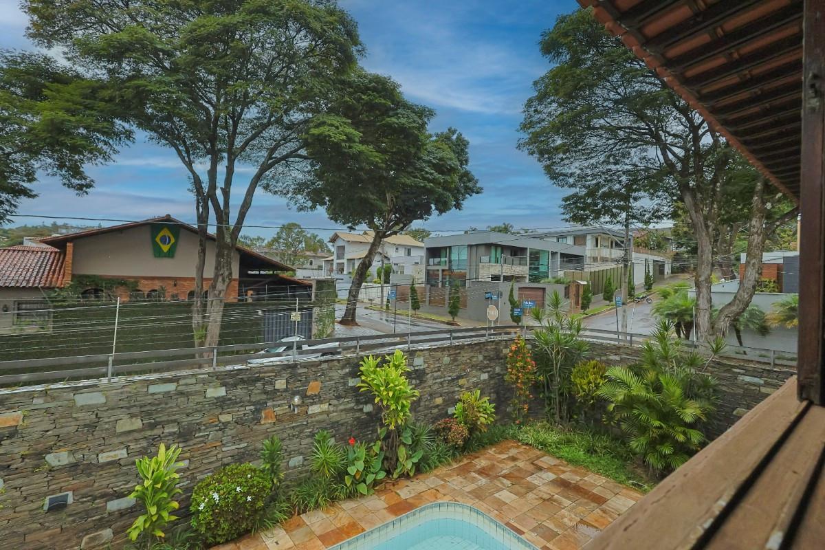 Casa, Belvedere, 4 Quartos, 0 Vaga, 1 Suíte