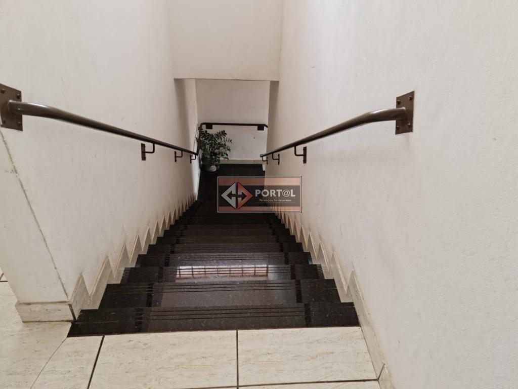 Casa Comercial, Letícia, 2 Quartos, 0 Vaga