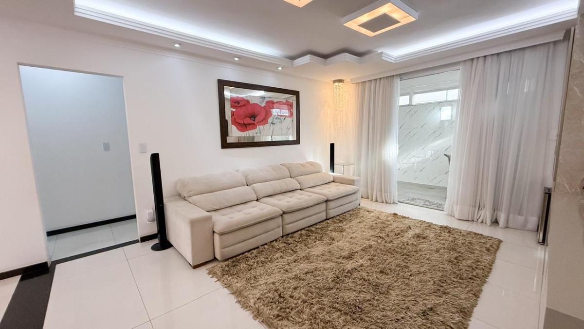 Apartamento, Castelo, 3 Quartos, 2 Vagas, 1 Suíte