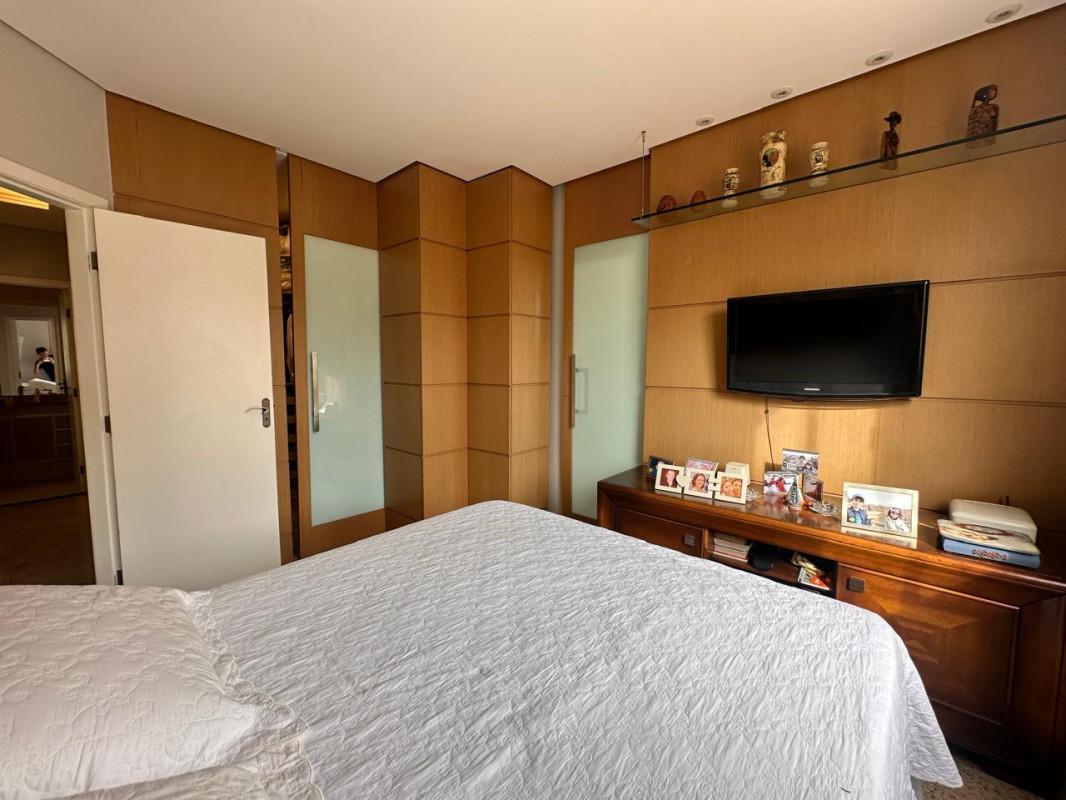 Apartamento, Castelo, 3 Quartos, 2 Vagas, 1 Suíte