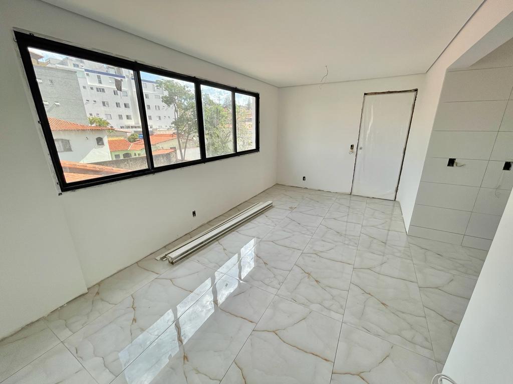 Cobertura, Santa Rosa, 3 Quartos, 2 Vagas, 1 Suíte