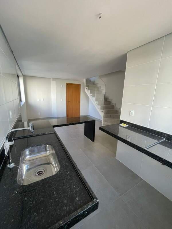 Apartamento, Funcionários, 1 Quarto, 2 Vagas, 1 Suíte