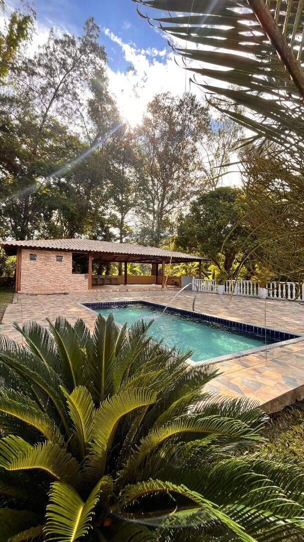 Fazenda, Bonanza, 4 Quartos, 13 Vagas, 1 Suíte