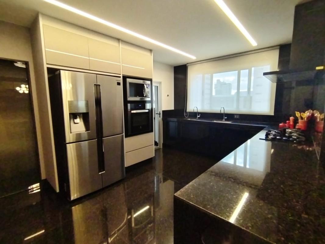 Apartamento, Vila da Serra, 4 Quartos, 5 Vagas, 2 Suítes