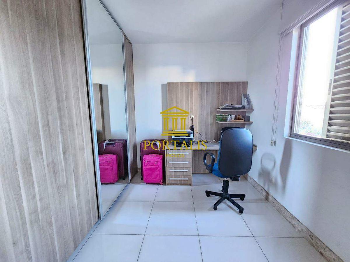 Apartamento, Santa Rosa, 4 Quartos, 2 Vagas, 3 Suítes