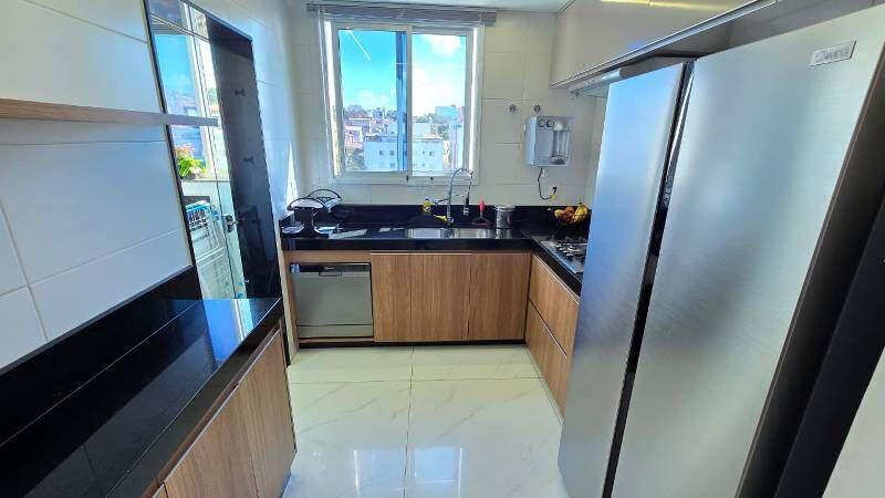 Cobertura, Santa Rosa, 3 Quartos, 3 Vagas, 1 Suíte