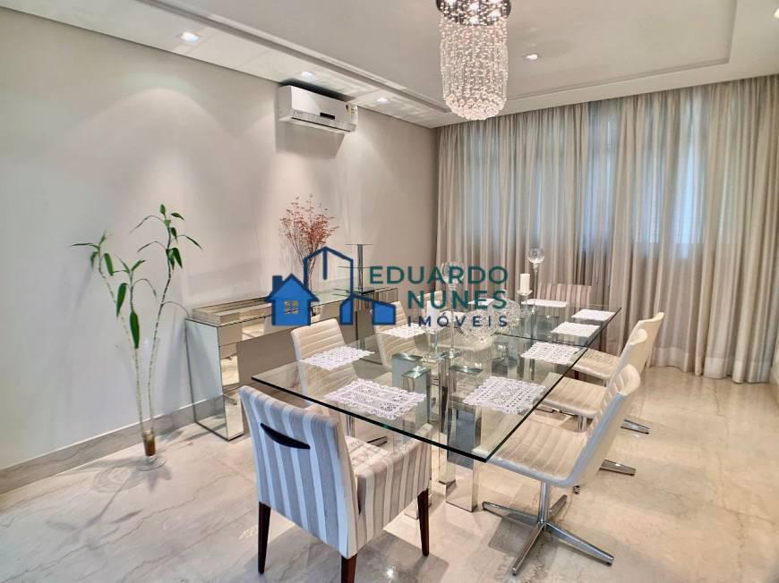 Casa, Cidade Jardim, 7 Quartos, 12 Vagas, 3 Suítes