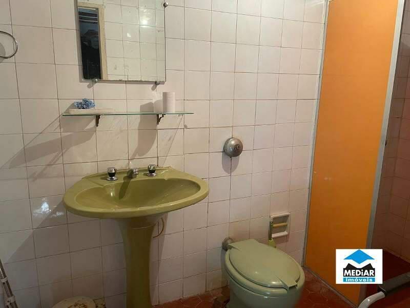 Casa, Cidade Nova, 4 Quartos, 2 Vagas, 1 Suíte