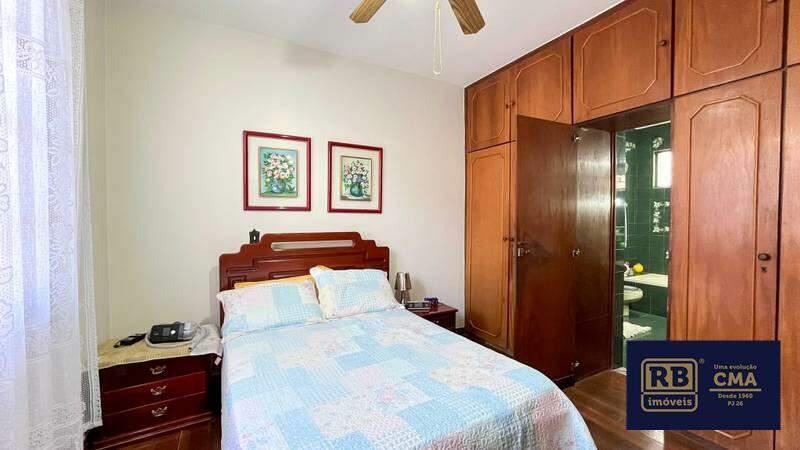 Casa, Luxemburgo, 5 Quartos, 4 Vagas, 2 Suítes