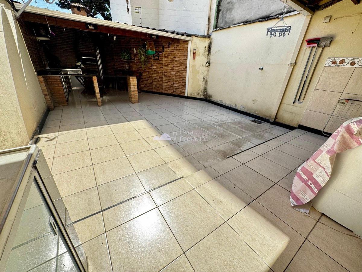 Casa, Santa Mônica, 3 Quartos, 2 Vagas, 1 Suíte